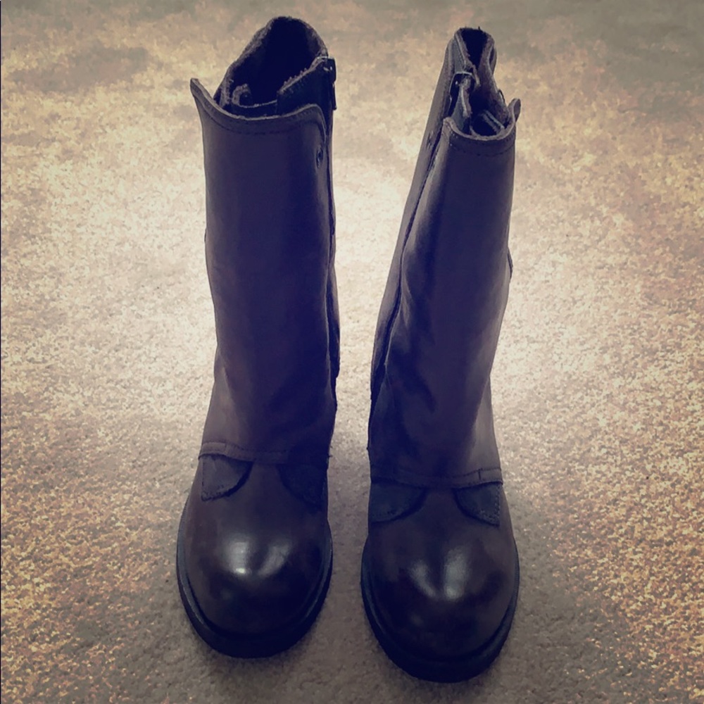 Luxury rebel brown booties